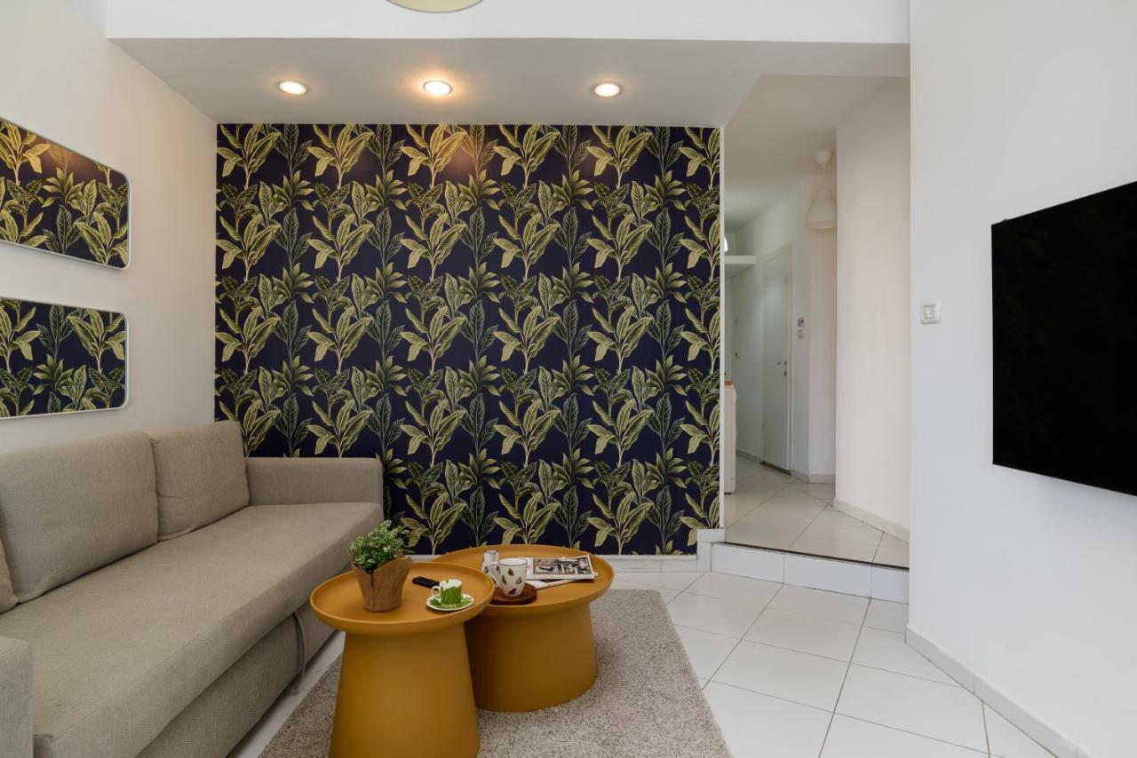 Sea View 2 Bedroom Apartment With Bomb Shelter Tel Aviv Exterior photo