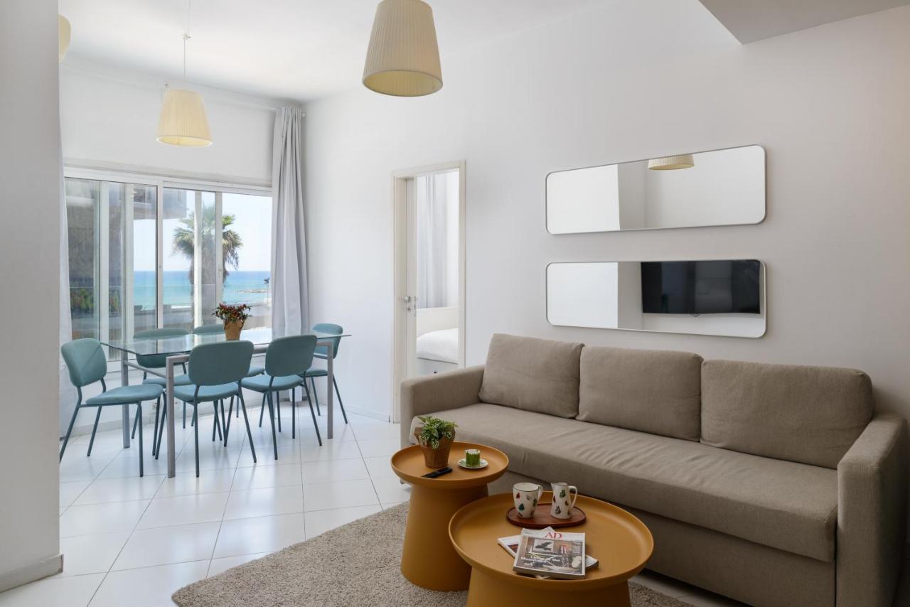 Sea View 2 Bedroom Apartment With Bomb Shelter Tel Aviv Exterior photo